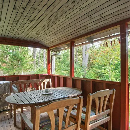 4 Person Holiday In R M Molby